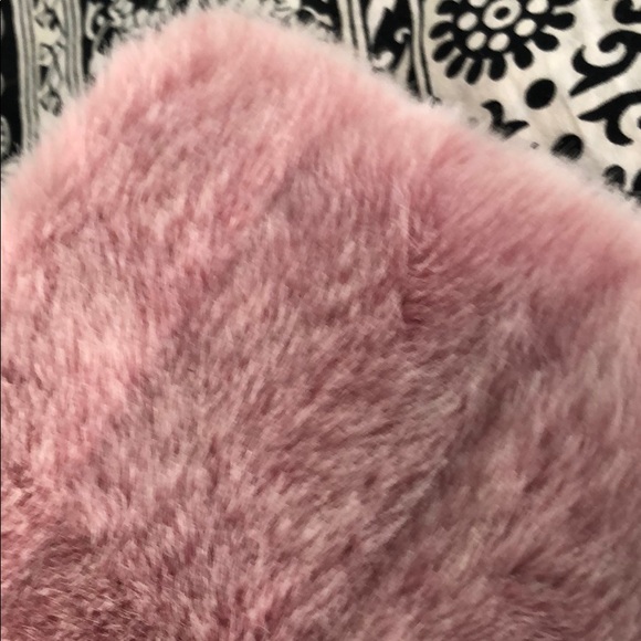 FUR WRAP/SCARF LA MAISON DE LA FAUSSE FOURRURE - Picture 8 of 8